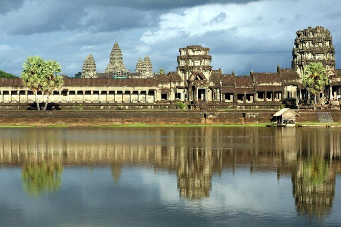 Best of Siem Reap 3-Day Private Tour to Angkor Wat & Tonle Sap - Banteay Samre and Pre Rup: adding contrast to the circuit