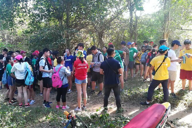 Biking Explore Banteay Srei & Kbal Spean - Stop 2: Preah Dak Village and Local Customs (About 15 Minutes)