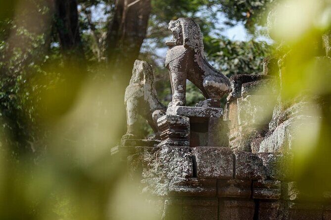 Biking Explore Banteay Srei & Kbal Spean - Stop 3: Kbal Spean Trek to the 1000 Lingam (About 4 Hours)