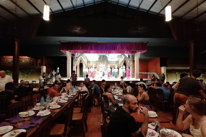 Buffet dinner with Apsara Show (Free 2 ways hotel transfer) - The Apsara Show Inside a Khmer Cultural Night Format