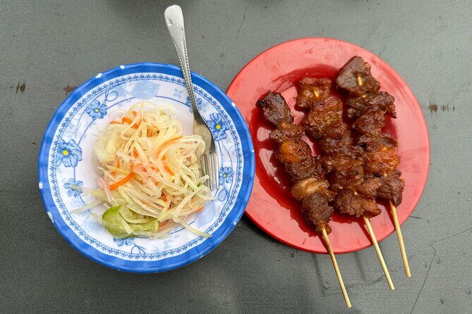 Cambodia Food Tour - Lot cha fried white noodles: the one bite that sticks