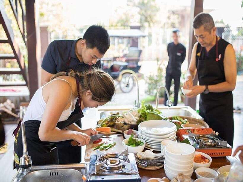 Cambodian Cooking Class - The Tuk-Tuk Pickup: Quick Start, Real Atmosphere