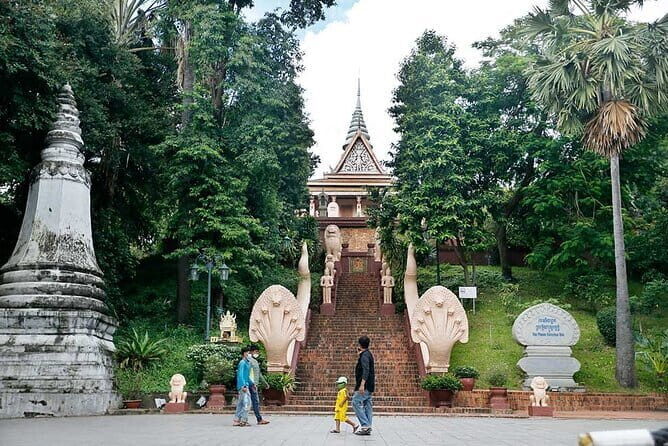 Classic Phnom Penh City Full Day Tour - A Classic Phnom Penh Route That Makes Sense