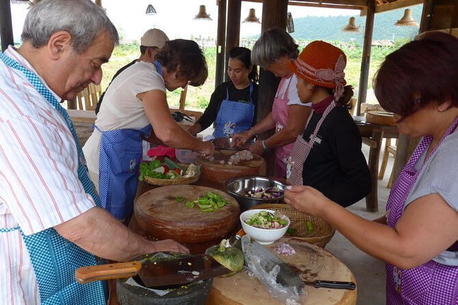 Cooking Class at La Plantation - Getting hands-on: what group size really means here