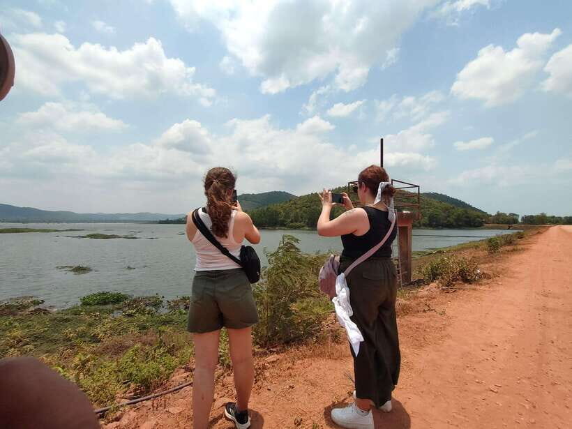 Countryside tours include pepper plantations - Secret lake time: a quick look that’s built for photos