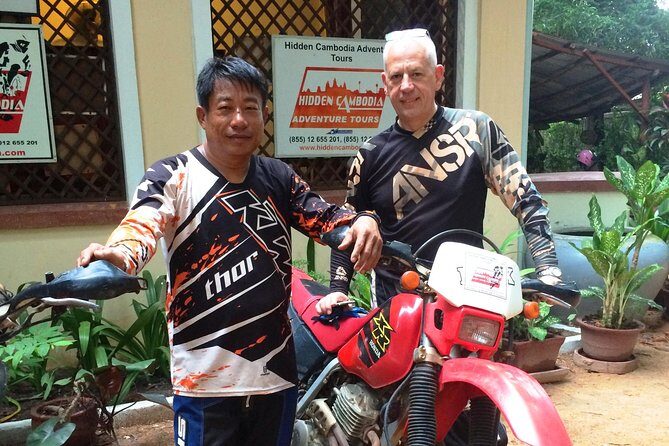 DB Siem Reap Half Day Dirt Bike Tour School - Pickup, Small Group Energy, and Staying Organized
