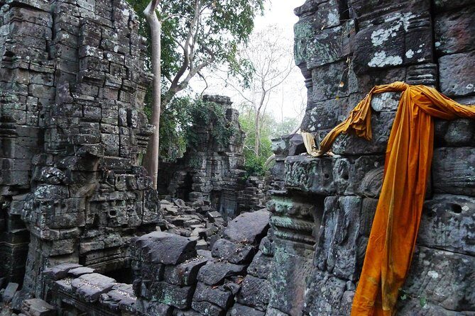 DB Siem Reap Half Day Dirt Bike Tour School - The Main Stop: Banteay Ampil Temple and the Ride to Get There