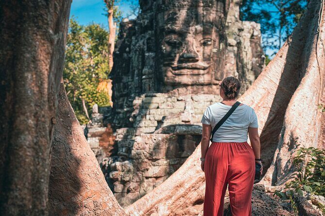 Discover the Tastes Temples and Tales of Authentic Cambodia - Market breakfast at Toul Tom Pong, then S21 at Tuol Sleng