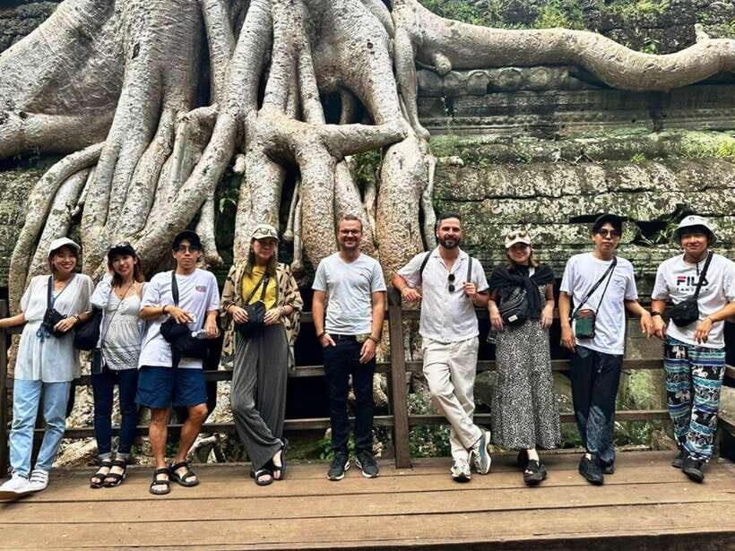 Explore Angkor Temple With Tour Guided - Getting Picked Up and Into Angkor Before It Gets Loud