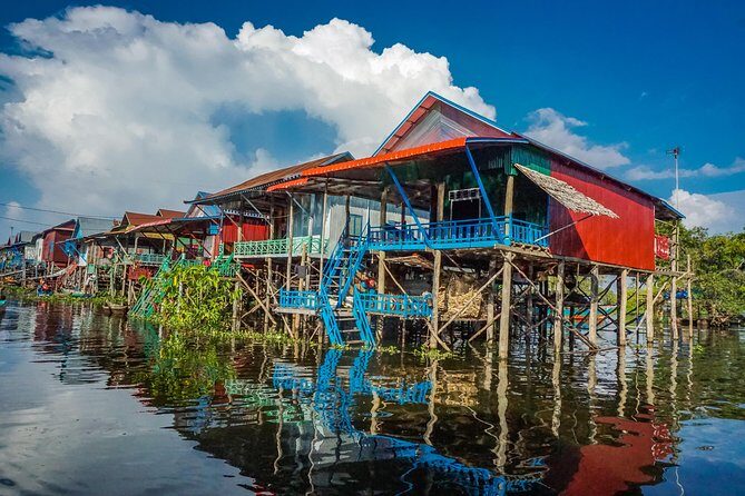Explore The Kampong Pluk Floating Village - Who should book this tour, and who might skip it