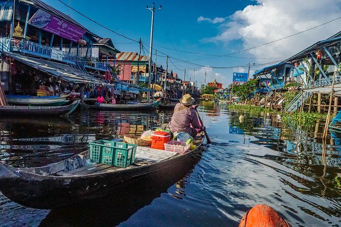 Explore The Kampong Pluk Floating Village - The stilt village visit: what you’ll see up close