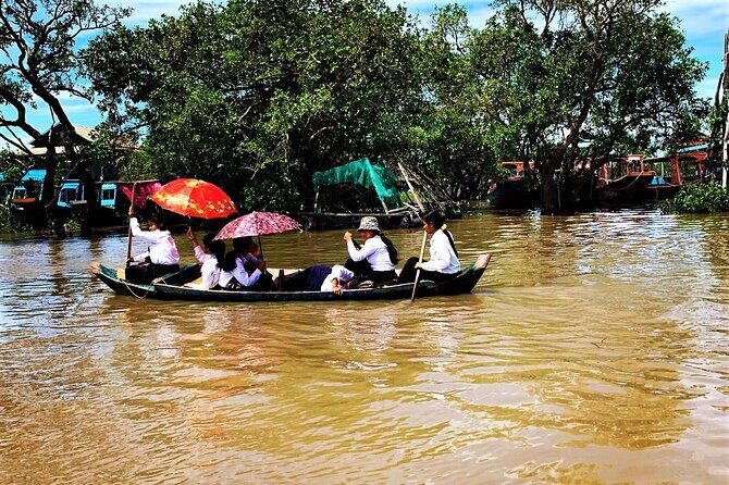 Floating Village-Mangrove Forest Private Tonle Sap Lake Boat Tour - Tonle Sap Lake cruise: the scale hits after the village
