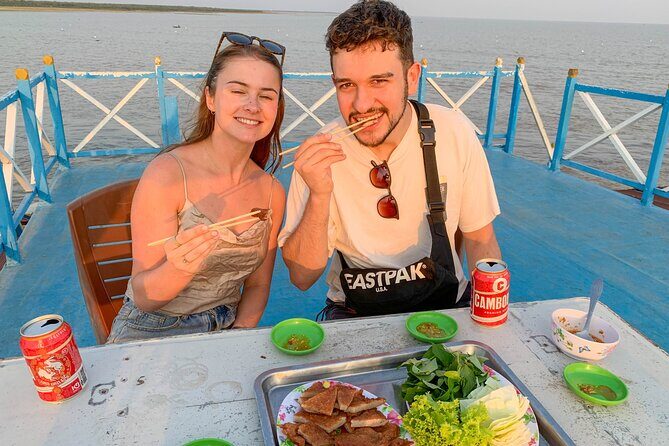 Floating Village Sunset boat Vespa Tour / Tuk Tuk Available - Tonlé Sap floating village: the boat ride that changes how you see the lake