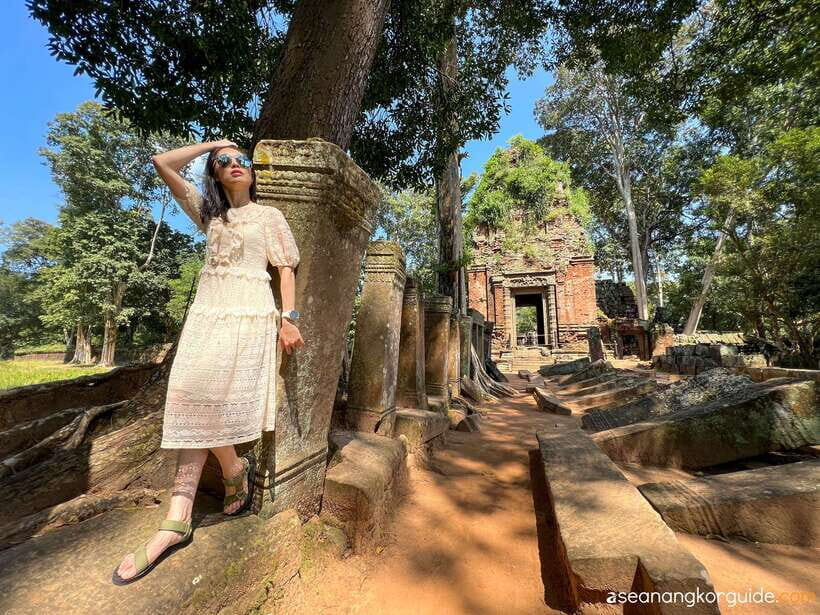 From Koh Ker: Full-Day Private Tour of Cambodian Temples - Beng Mealea: One More Temple Stop Before You Head Back