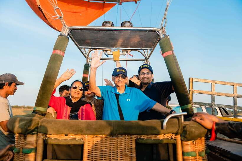 From Krong Siem Reap: Angkor Hot Air Balloon Ride w/ Pickup - Getting There From Krong Siem Reap: Pickup and the Short Ride Out