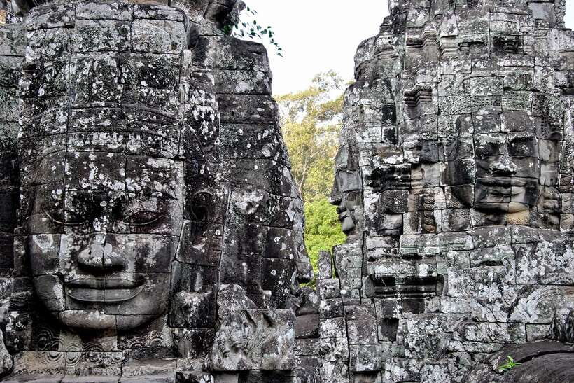 From Siem Reap: Angkor Wat Full-Day Private Tour & Sunrise - Food, snacks, and staying comfortable through the hottest hours