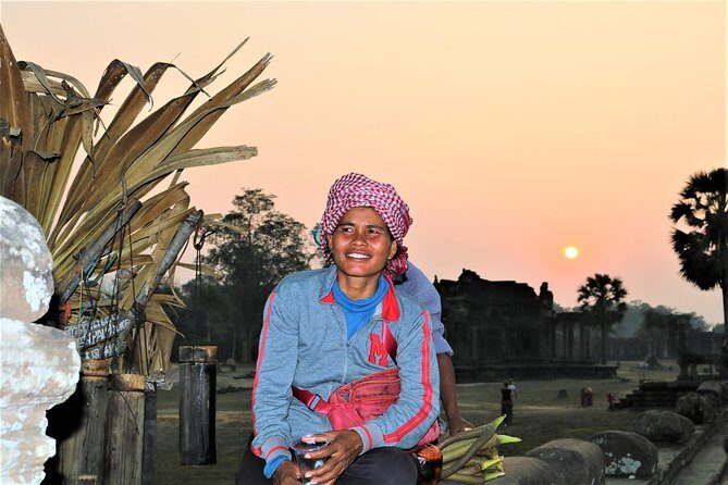Full Day Angkor Park with Sunset by Tuk Tuk - Motorised trolley tuk-tuk: the practical way to see a lot