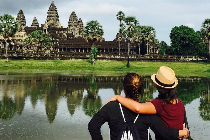 Full Day Angkor Park with Sunset by Tuk Tuk - The morning around Angkor Thom and a village stop
