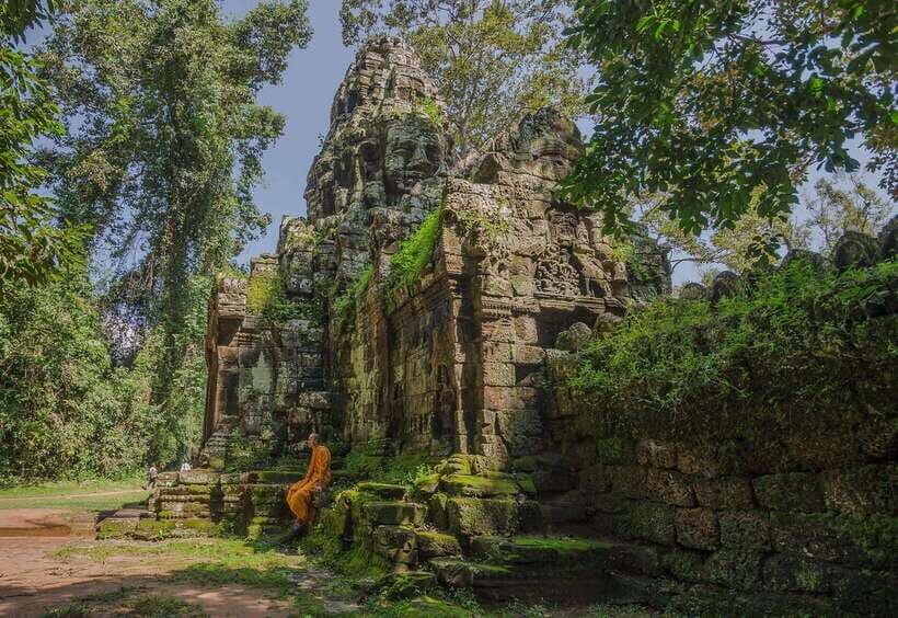 Full-Day Angkor Wat Sunrise and Sunset Private Tour - Baphuon and the reclining Buddha view