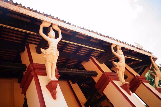 Full-Day Discover Oudong Mountain-Former Capital City & Phnom Penh City Tours - Oudong Temple at the base: where the hill meets everyday life