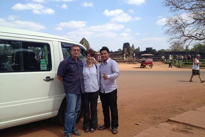 Full day exclusive tour for the main temples in Siem Reap - Pickup, Timing, and How the Day Feels in Motion