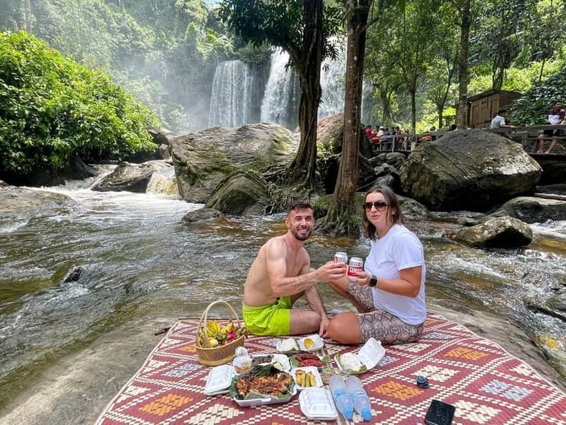 Full Day Kulen Mountain with Picnic & Tonle Sap Sunset Tour - Getting There: Early Pickup, Shared Van, and Road Time
