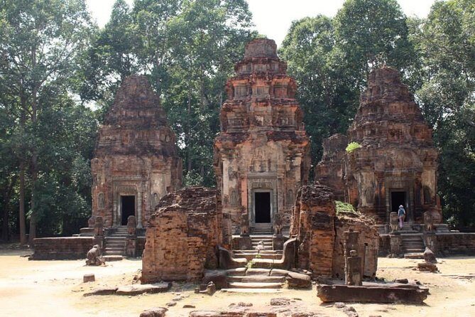 Full-Day Private Custom Tour in Siem Reap - Sunrise at Angkor Wat: Worth the Early Alarm