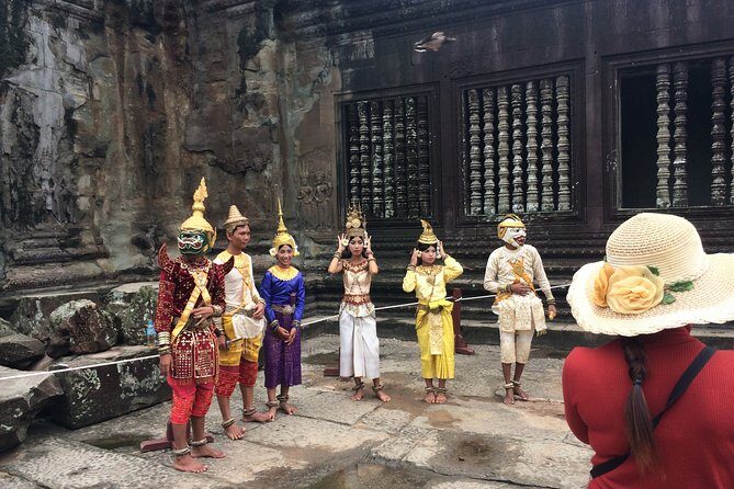 Full-Day Siem Reap Angkor Major Temples Private Tour - Ta Prohm: tree roots, movie vibes, and why it’s first