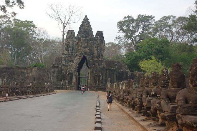 Full-Day Siem Reap Angkor Major Temples Private Tour - Entering temples smart: ticket timing and the dress code reality