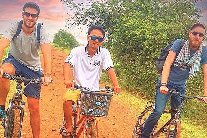 Grand Tour-Ek Phnom. Baset. Bamboo Train. Wat Banan. Phnom Sampov - Key things that make this tour click