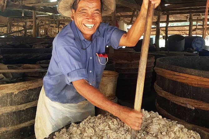 Grand Tour-Ek Phnom. Baset. Bamboo Train. Wat Banan. Phnom Sampov - Noodle factory and Khmer snacks: the part you’ll remember after the temples