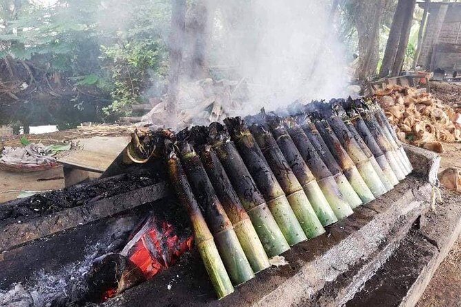 Grand Tour-Ek Phnom. Baset. Bamboo Train. Wat Banan. Phnom Sampov - Battambang Bat Caves at dusk: the Bat Army finale