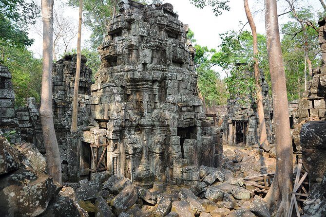 Guided Private A/C Vehicle Tour to Angkor Wat and Small Circle with Two Extras - Banteay Kdei and Ta Prohm: big temple energy without the full chaos