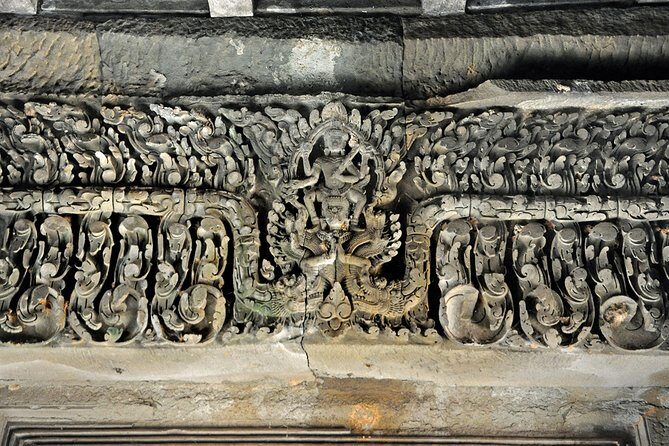Guided Private A/C Vehicle Tour to Angkor Wat and Small Circle with Two Extras - The “jungle feeling” stops: Ta Nei and Ta Keo