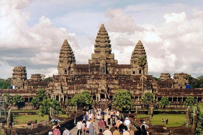 Half-Day Angkor Tuk-Tuk Explorer Tour from Siem Reap - Morning Start at 9:00: Pickup, Small Group Size, and What to Wear
