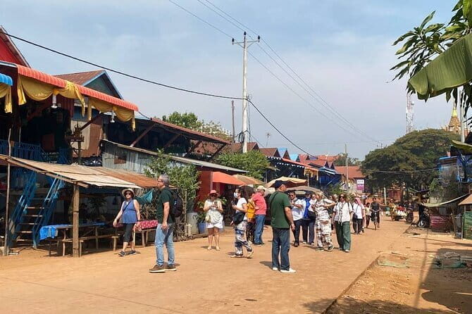 Half Day Kampong Phluk Floating Village and Flooded Forest Tour - Boat Time to Kampong Phluk: Why You Don’t Want to Skip It