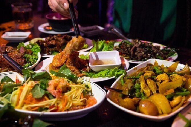Half Day - Phnom Penh Food Tour - Kandal Market by the river: the quick BBQ payoff