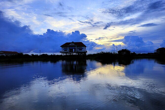 Half-Day Private Sunset Tour In Kampong Phluk From Siem Reap - Kampong Phluk Floating Village: stilted life, temples, and community details