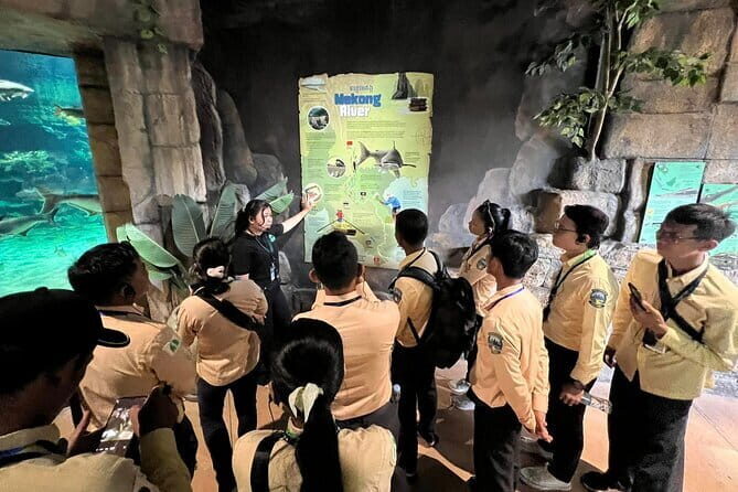 Half Day River Monster Tour with Private Guide in Siem Reap - Angkor Wildlife & Aquarium: where the Tonle Sap story becomes real