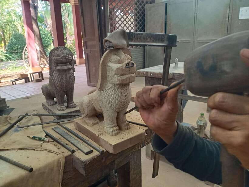 Half-Day: Silk Farm, Senteur Angkor, and Satcha Workshop - Angkor Silk Farm: From Mulberry Trees to the Weaving Step