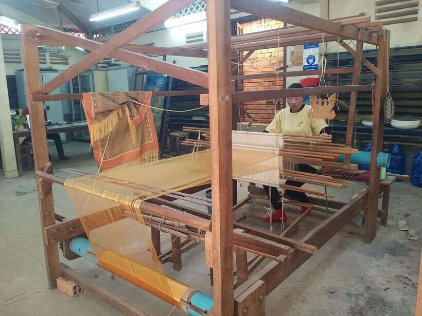 Half Day Trip: Silk Farm, Satcha, and Senteur d'Angkor Tour - Silk Farm in Angkor Region: how silk becomes something you can actually picture