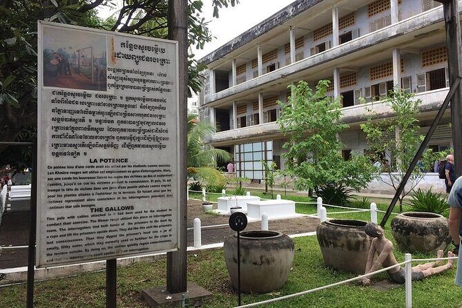 Half Day Trip to Killing Field and Genocidal Museum - What to Expect Inside: Pacing, Emotion, and Respect