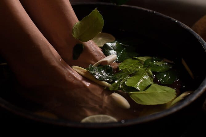 Head, Back and Shoulder Massage in Phnom Penh - Finding Bodia Spa Riverside (And Starting Without Headaches)