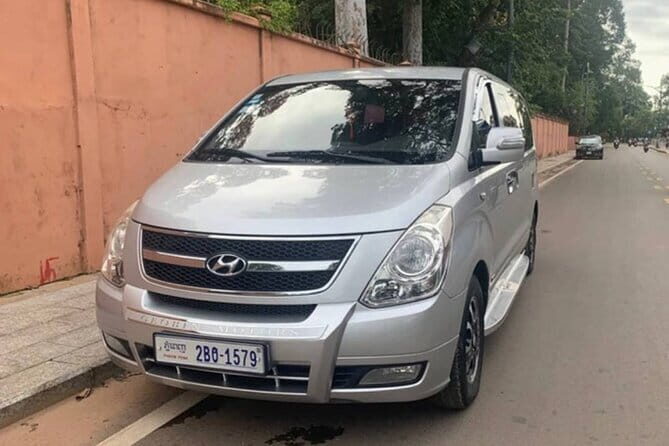 Intercity Transfer (Siem Reap to Sihanoukville) - The 8-hour drive: timing, traffic reality, and lunch planning