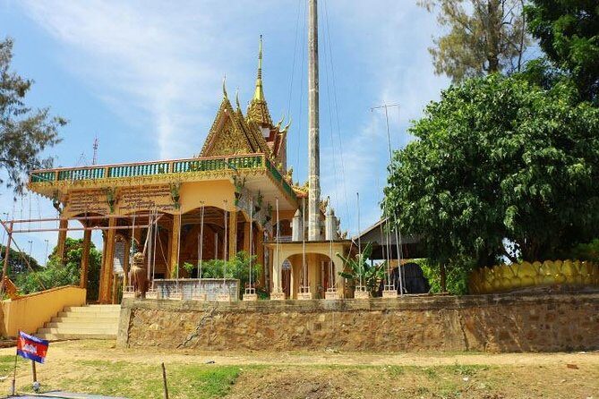 Kampong Phluk Floating Village & Sunset Lake Canoe Tour - Your guide matters: Nan, Ratta, Nai, and the value of real answers
