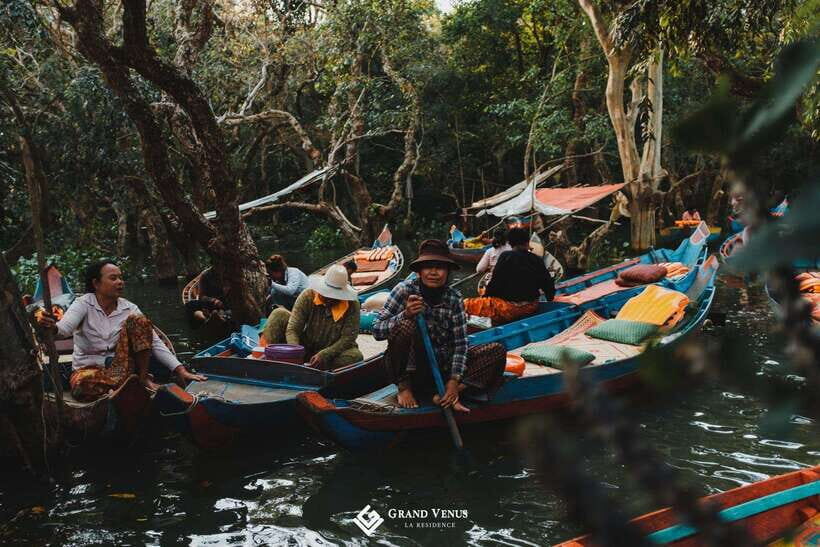 Kampong Phluk Floating Village Tour by Boat - What to bring (and what not to bring) for an easy ride