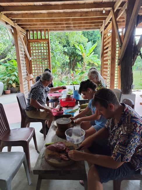 Kampot Countryside: Authentic Khmer Cooking Class - Getting There: Tuk Tuk Pickup and Countryside Timing