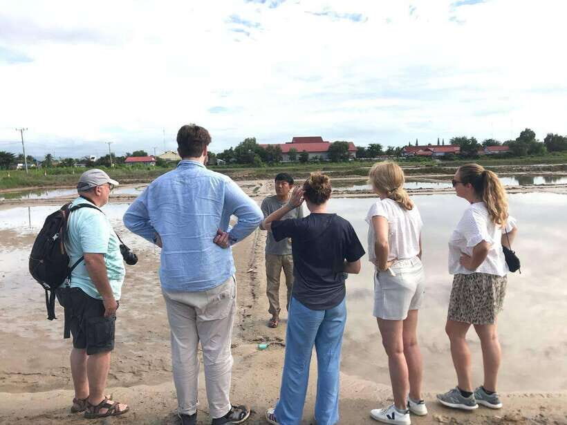 Kampot Pepper Farm Tour: Salt Fields, La Plantation & Cave - Brateak Krola Lake: a slower break from roads and noise