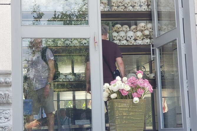 Killing Field and Genocide Museum private haft day Tour - Getting There in Real Phnom Penh Heat (and Why AC Matters)