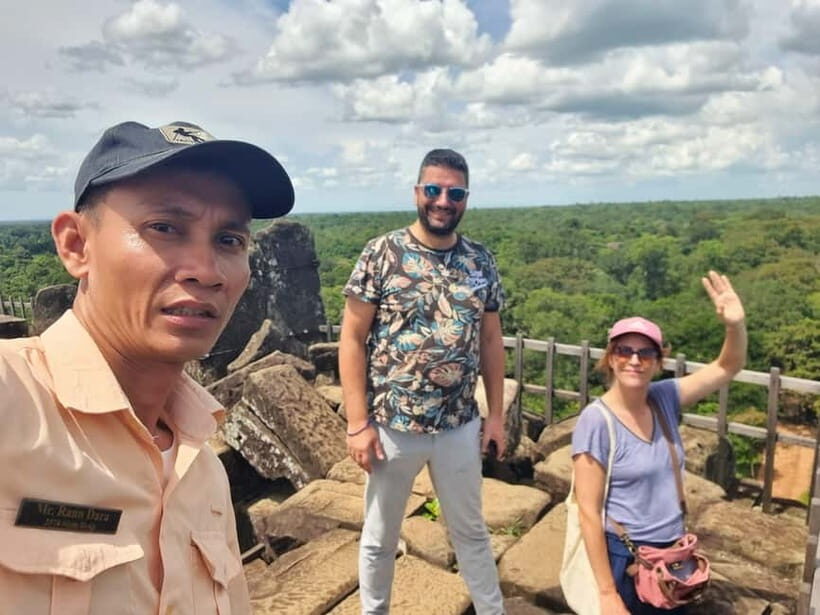 Koh Ker, Beng Mealea and floating village. - Hotel pickup and the pace of the day